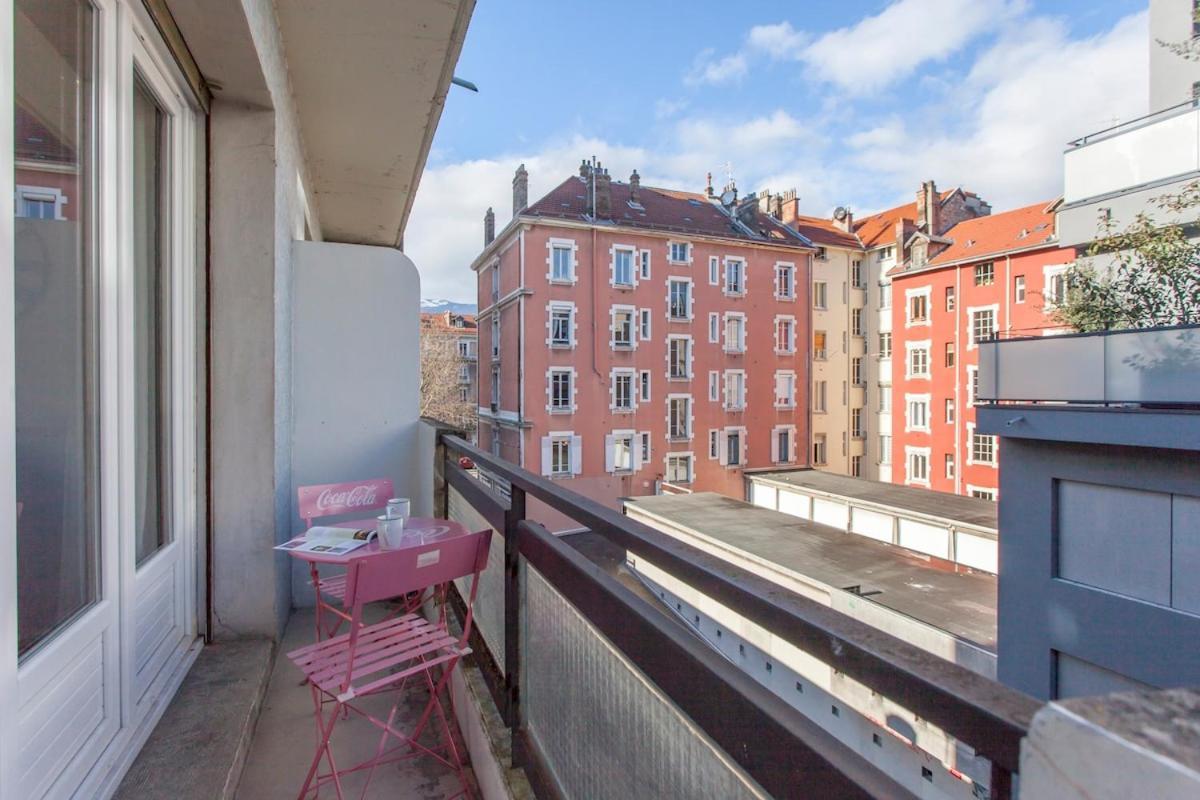 Montagnes Russes Apartamento Grenoble Exterior foto